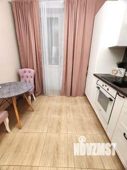 2-к квартира, вторичка, 51м2, 1/4 этаж