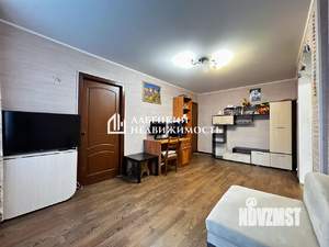 2-к квартира, вторичка, 42м2, 1/5 этаж