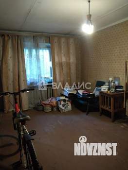 2-к квартира, вторичка, 42м2, 1/5 этаж
