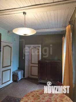 2-к квартира, вторичка, 52м2, 1/1 этаж