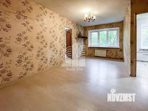 2-к квартира, вторичка, 45м2, 1/4 этаж