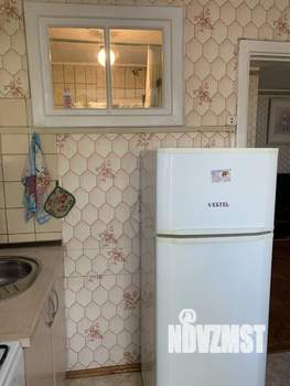 2-к квартира, вторичка, 42м2, 3/5 этаж