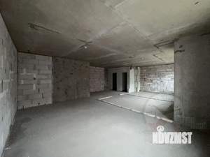 3-к квартира, вторичка, 70м2, 1/4 этаж