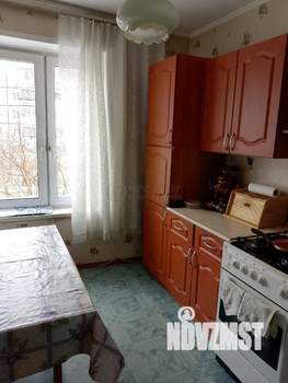 3-к квартира, вторичка, 63м2, 6/9 этаж