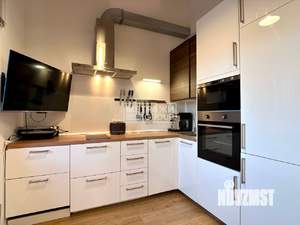 1-к квартира, вторичка, 54м2, 4/4 этаж