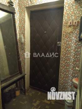 2-к квартира, вторичка, 42м2, 1/5 этаж