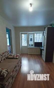 3-к квартира, вторичка, 54м2, 2/4 этаж