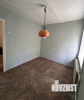 3-к квартира, вторичка, 42м2, 1/5 этаж