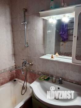 2-к квартира, вторичка, 42м2, 1/5 этаж