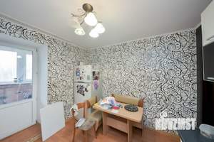 2-к квартира, вторичка, 64м2, 4/4 этаж