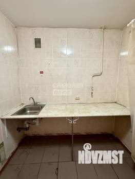 3-к квартира, вторичка, 58м2, 1/9 этаж