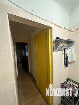 3-к квартира, вторичка, 54м2, 1/2 этаж