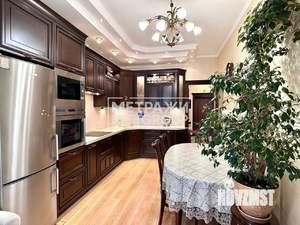 3-к квартира, вторичка, 121м2, 9/9 этаж