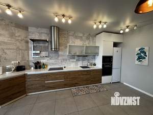 2-к квартира, вторичка, 62м2, 10/17 этаж