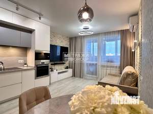 2-к квартира, вторичка, 84м2, 7/17 этаж