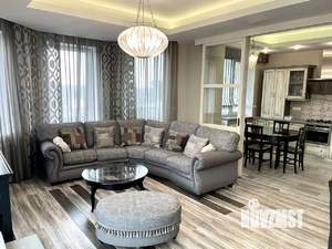 3-к квартира, вторичка, 150м2, 6/6 этаж