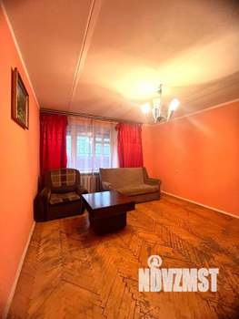 4-к квартира, вторичка, 77м2, 1/9 этаж