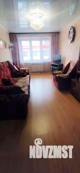 3-к квартира, вторичка, 61м2, 1/9 этаж
