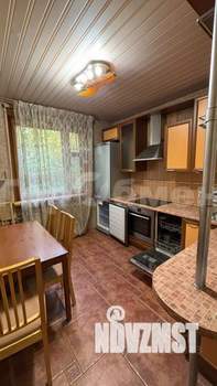 2-к квартира, вторичка, 52м2, 1/14 этаж