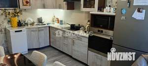 2-к квартира, вторичка, 60м2, 1/10 этаж