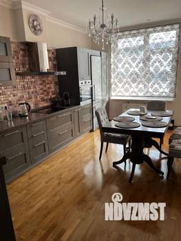 2-к квартира, вторичка, 81м2, 4/22 этаж