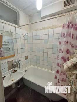 2-к квартира, вторичка, 42м2, 1/9 этаж