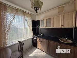3-к квартира, вторичка, 58м2, 9/9 этаж