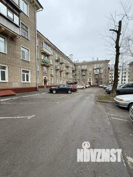 3-к квартира, вторичка, 53м2, 1/4 этаж