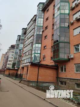 4-к квартира, вторичка, 137м2, 3/9 этаж