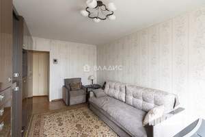 2-к квартира, вторичка, 42м2, 3/5 этаж