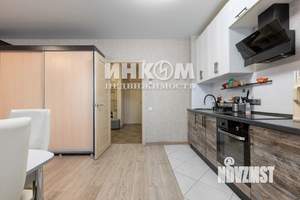 2-к квартира, вторичка, 52м2, 1/4 этаж
