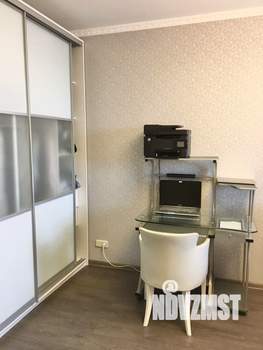 4-к квартира, вторичка, 129м2, 9/16 этаж