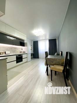 2-к квартира, вторичка, 84м2, 13/17 этаж