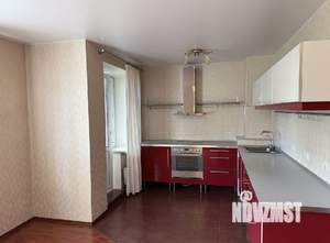 4-к квартира, вторичка, 107м2, 5/9 этаж