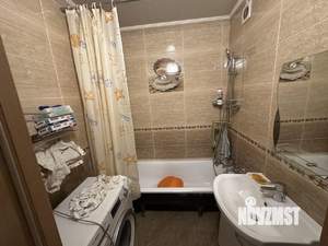 2-к квартира, вторичка, 52м2, 1/10 этаж