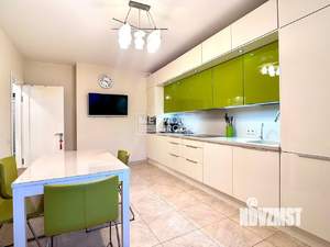 3-к квартира, вторичка, 100м2, 5/10 этаж