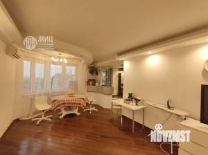 4-к квартира, вторичка, 128м2, 17/17 этаж