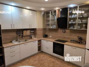 2-к квартира, вторичка, 66м2, 11/17 этаж