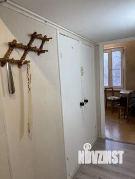 3-к квартира, вторичка, 60м2, 6/9 этаж