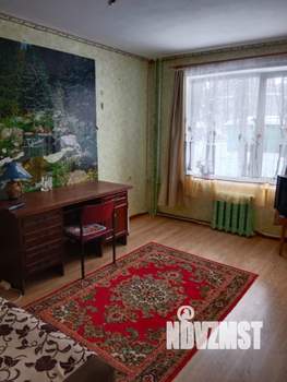 2-к квартира, вторичка, 42м2, 1/5 этаж