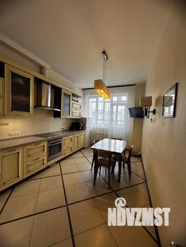 3-к квартира, вторичка, 136м2, 4/23 этаж