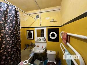 3-к квартира, вторичка, 54м2, 1/2 этаж