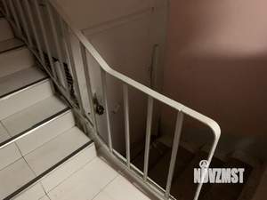 2-к квартира, вторичка, 42м2, 1/4 этаж