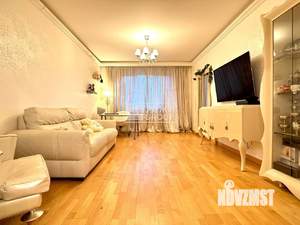 3-к квартира, вторичка, 100м2, 5/10 этаж