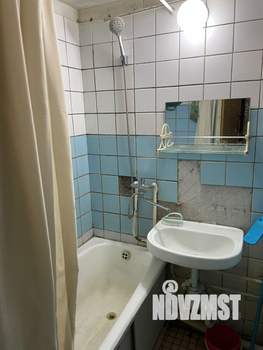 2-к квартира, вторичка, 44м2, 1/9 этаж