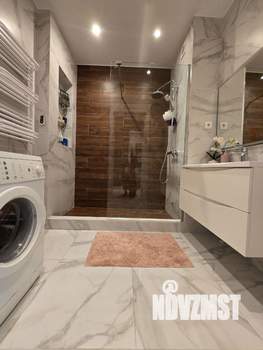 2-к квартира, вторичка, 67м2, 1/3 этаж