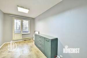 3-к квартира, вторичка, 58м2, 1/9 этаж
