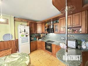 3-к квартира, вторичка, 101м2, 2/7 этаж