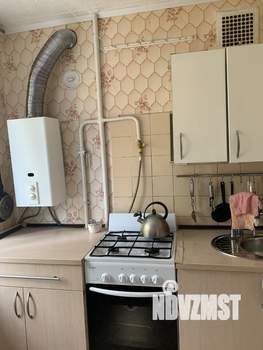 2-к квартира, вторичка, 42м2, 3/5 этаж